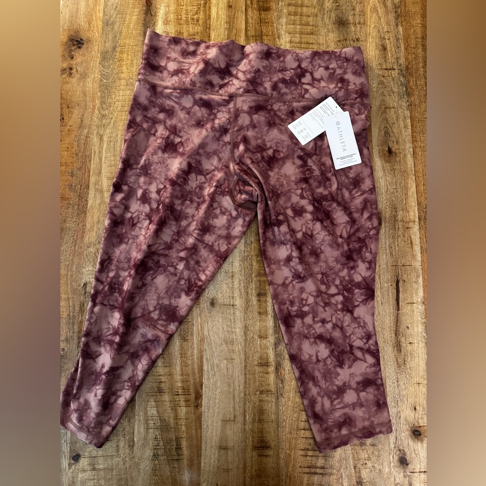Athleta Salutation Stash Pocket II Maroon printed 7/8 tights Tie-Dye Leggings 3X